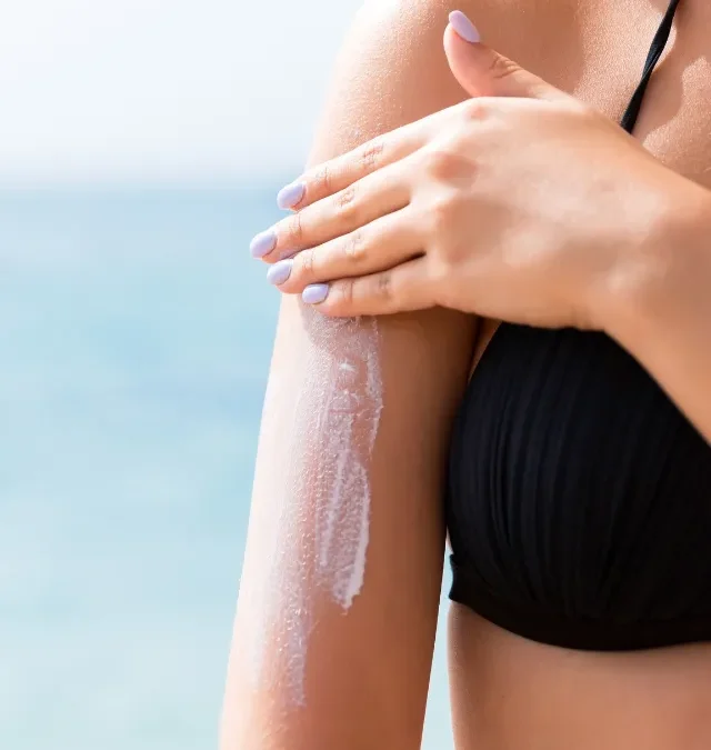 4 Sunscreen Ingredients To Avoid